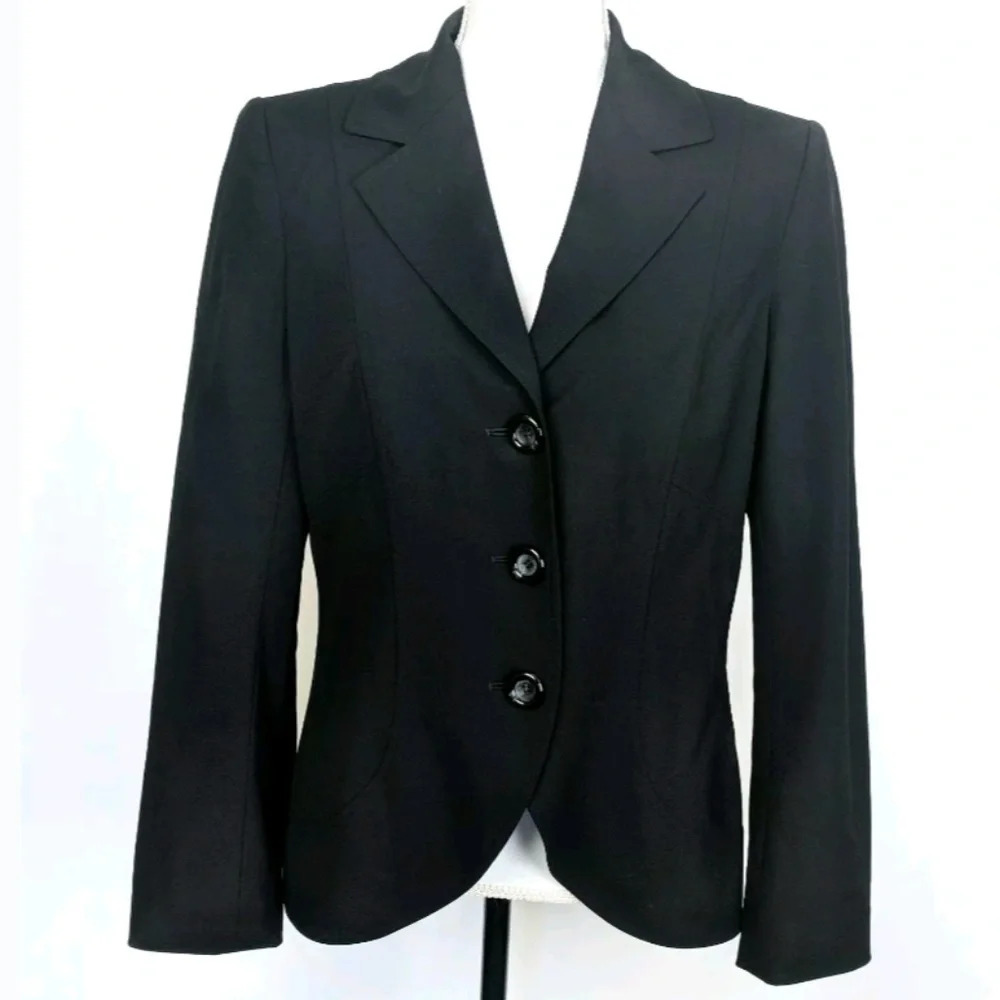 Lafayette 148 NY Solid Three Button Blazer Jacket